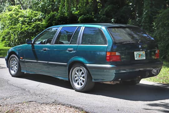 1995 BMW 320i Touring for Sale - Cars & Bids