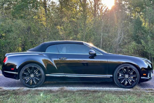 東京ディズニー リゾートロードスターコンバーティブル2015.2016.2017 2015 Bentley Continental GT Speed 2dr Cpe