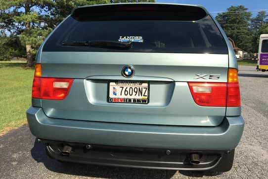 2003 BMW X5 3.0i auction - Cars & Bids