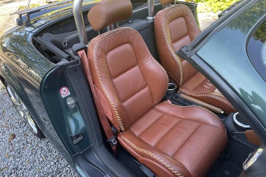 Audi tt baseball hotsell glove seats for sale