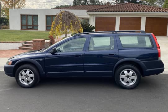 2001 Volvo V70 XC AWD for Sale - Cars & Bids