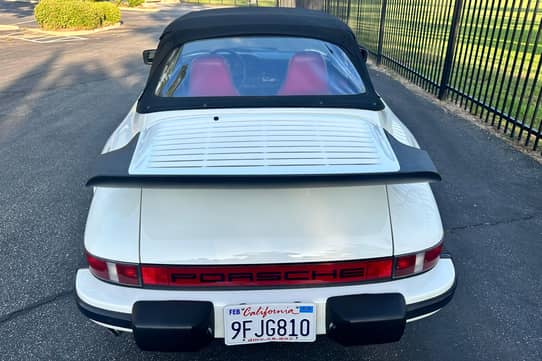 Porsche 911 SC 3.2 Cabriolet | Voiture de Collection Capots Vintage