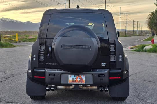 Partial Hood Fender & Mirror Kit | LAND ROVER DEFENDER 110 V8 CARPATHIAN 2023