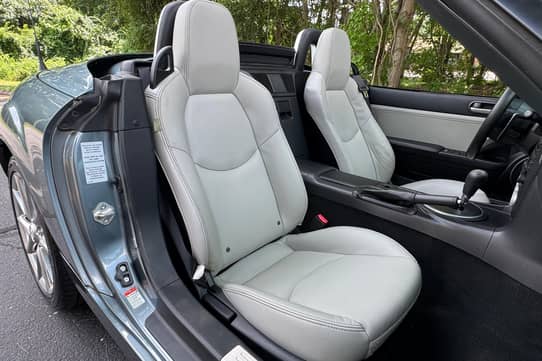 2011 Mazda MX-5 Miata Grand Touring Special Edition VIN