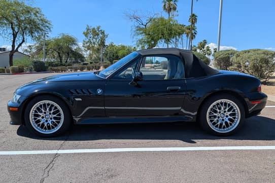 2000 BMW Z3 2.8i Roadster VIN: 4USCH3340YLF41739 for Sale - Cars