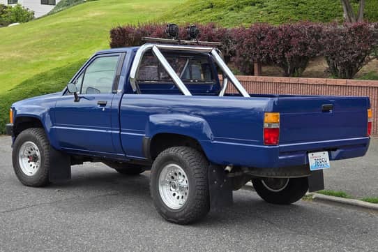 1986 Toyota Pickup 4x4 VIN: JT4RN63RXG5004382 for Sale - Cars & Bids