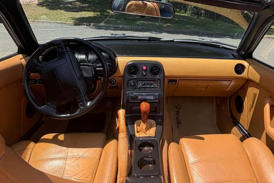 1992 Mazda MX-5 Miata Special Edition VIN: JM1NA3519N1316858 for