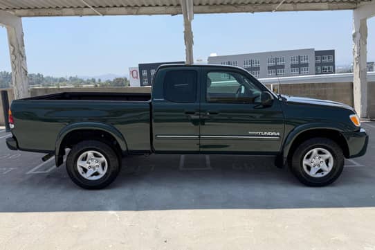 2003 Toyota Tundra Limited Access Cab V8 4x4 VIN