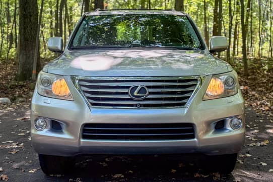 2008 Lexus LX 570 VIN: JTJHY00WX84018264 for Sale - Cars & Bids