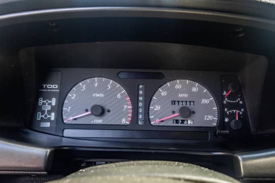 1999 Isuzu VehiCROSS Ironman Edition VIN: JACCN57X2X7991281