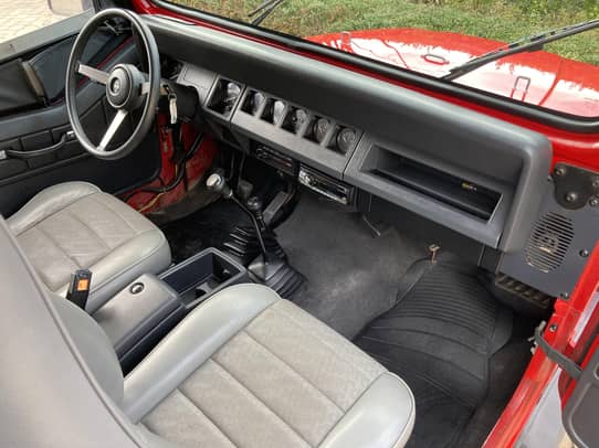 1991 Jeep Wrangler 4x4 auction - Cars & Bids