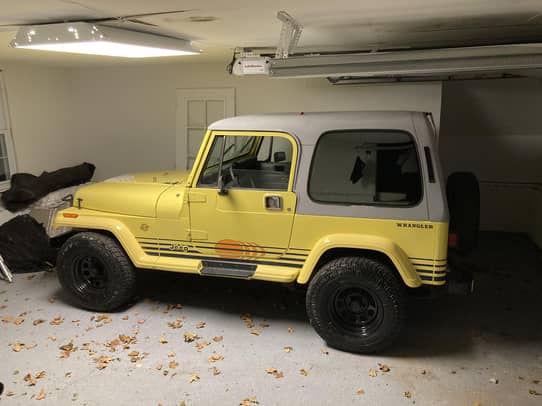 1990 Jeep Wrangler Islander auction - Cars & Bids