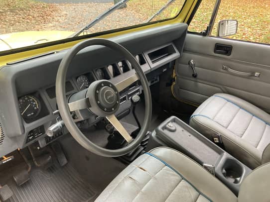 Actualizar 38+ imagen jeep wrangler 1990 interior