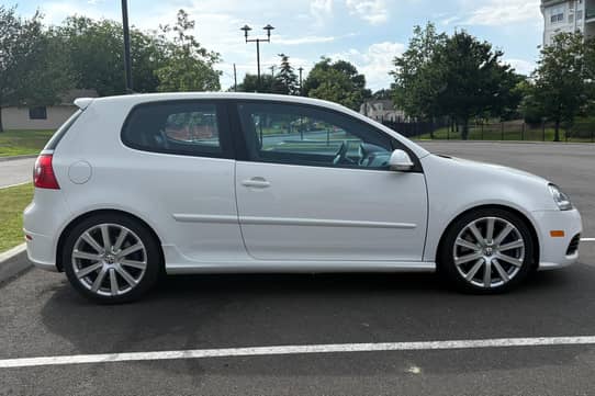 2008 Volkswagen R32 VIN: WVWKC71K28W091547 for Sale - Cars & Bids
