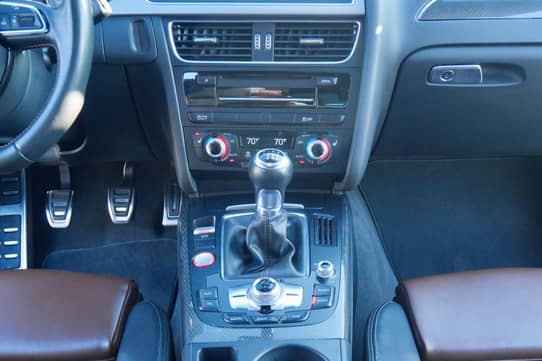 2015 Audi S4 VIN: WAUDGAFLXFA045581 for Sale - Cars & Bids