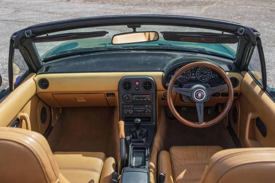 1990 Eunos Roadster VIN: NA6CE125542 for Sale - Cars & Bids