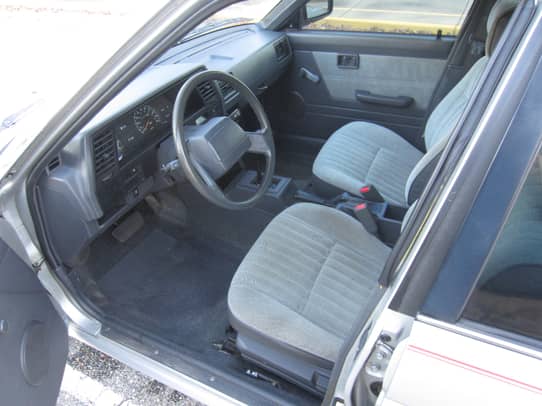 1989 Nissan Sentra XE 4WD Wagon auction - Cars & Bids