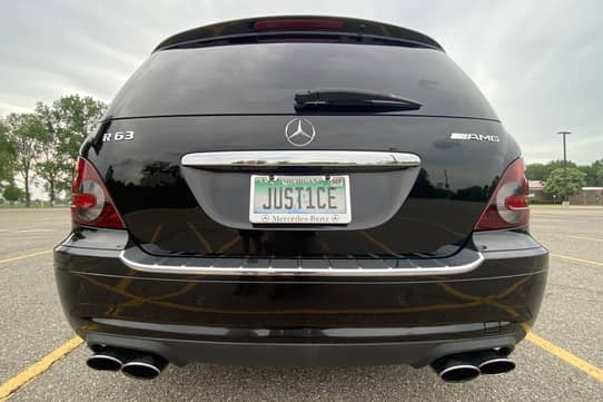 2007 Mercedes-Benz R63 AMG auction - Cars & Bids