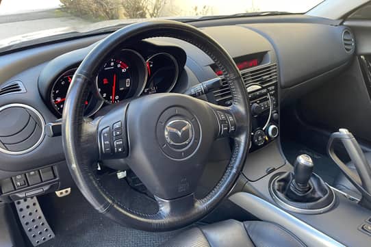 2004 Mazda RX-8 VIN: JM1FE173740138058 for Sale - Cars & Bids