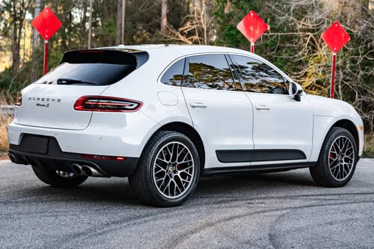 2016 Porsche Macan S VIN: WP1AB2A54GLB51029 for Sale - Cars & Bids