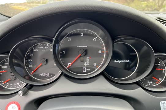2014 Porsche Cayenne Diesel Platinum Edition - Interior