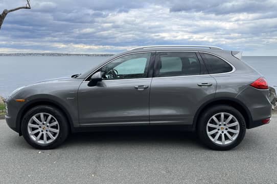 2014 Porsche Cayenne Diesel Platinum Edition - Exterior