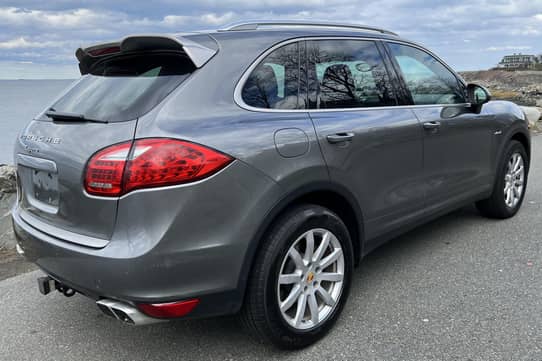 2014 Porsche Cayenne Diesel Platinum Edition - Exterior