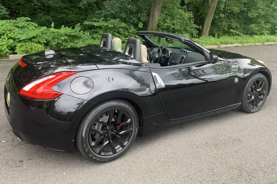 2010 Nissan 370Z Roadster auction - Cars & Bids