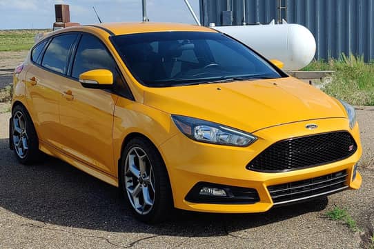 2015 Ford Focus ST auction - Cars & Bids