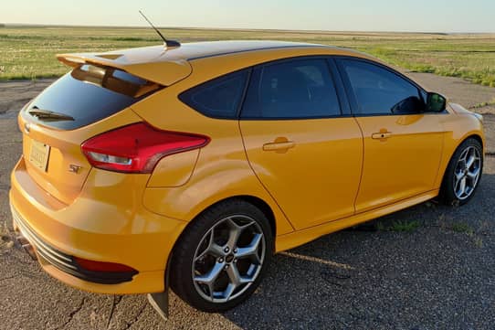 2015 Ford Focus ST auction - Cars & Bids