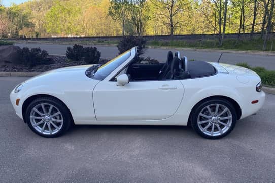 2006 Mazda MX-5 1.8 Exclusive - ONLINE AUCTION For Sale. Price 6 000 EUR -  Dyler