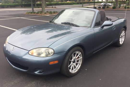 2005 Mazda MX-5 Miata auction - Cars & Bids