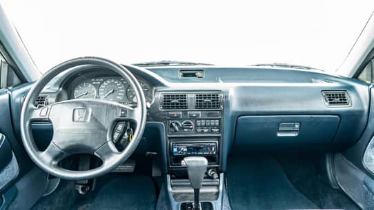 1993 Honda Accord Sedan auction - Cars & Bids