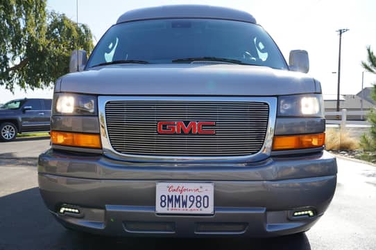 2019 gmc savana sales denali