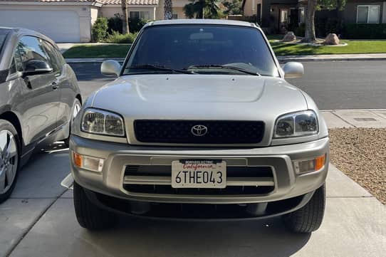 There's an Uber-Rare 2002 Toyota RAV4 EV for Sale on Craigslist