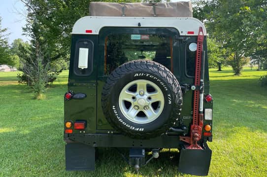 Land Rover 1996 Rear 1996 Land Rover Defender 110 auction - Cars & Bids