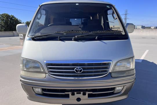 1997 Toyota HiAce Super Custom Limited 4WD for Sale - Cars & Bids