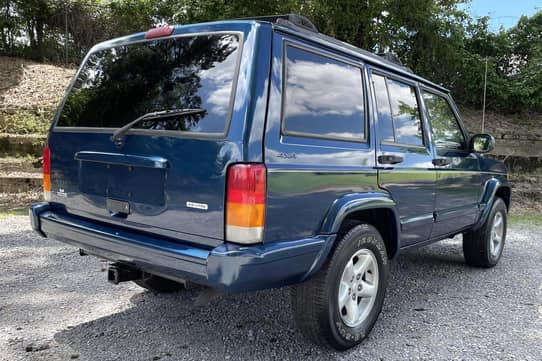 01 Jeep Cherokee Sport 4x4 Auction Cars Bids