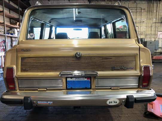 1987 Jeep Grand Wagoneer for Sale - Cars & Bids