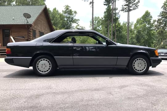 1992 Mercedes-Benz 300CE-24 auction - Cars & Bids