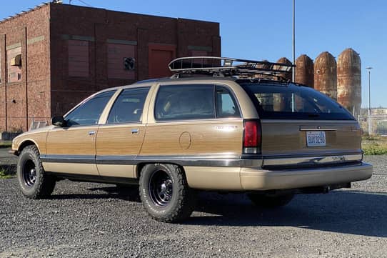 1995 Buick Roadmaster Estate Wagon auction - Cars & Bids