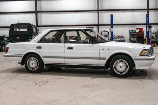 1991 Toyota Crown Royal Saloon VIN: MS137142997 for Sale - Cars & Bids
