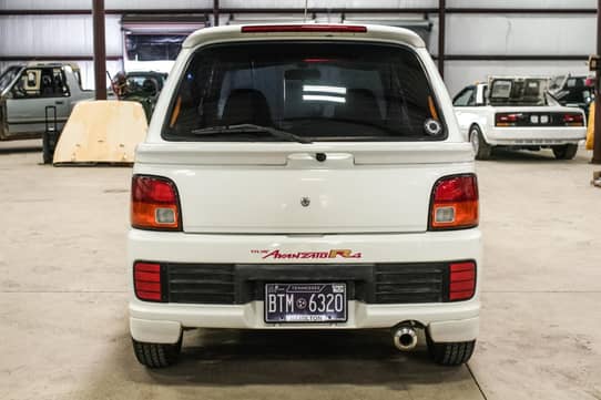 マロン The Daihatsu Mira TR-XX Avanzato R4 Is Tiny Fun - YouTube