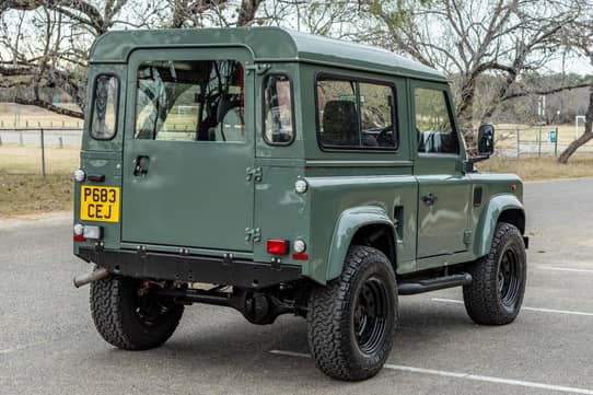 1996 Land Rover Defender 90 300Tdi VIN: SALLDVA67TA997081