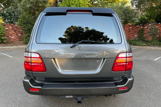 2000 Toyota Land Cruiser for Sale - Cars & Bids