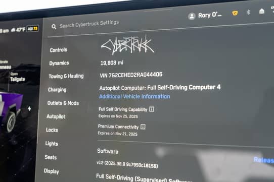2024 Tesla Cybertruck VIN: 7G2CEHED2RA044406 for Sale - Cars & Bids