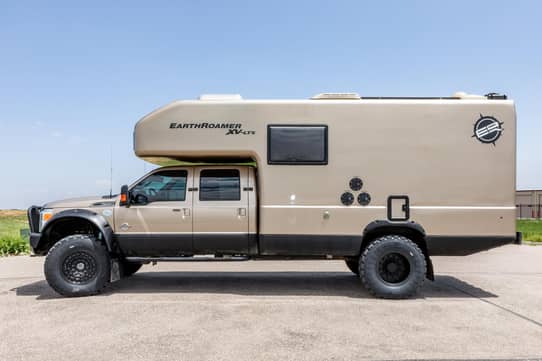 2012 Ford F-550 Super Duty 4x4 EarthRoamer XV-LTS VIN