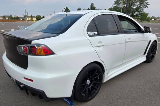 2014 Mitsubishi Lancer Evolution X GSR VIN: JA32W8FV8EU021590 for