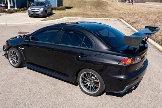 2013 Mitsubishi Lancer Evolution X GSR VIN: JA32W8FV6DU011347 for