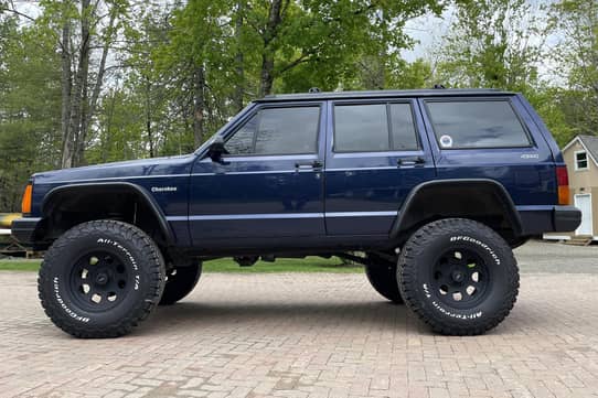 1995 Jeep Cherokee SE 4x4 for Sale - Cars & Bids